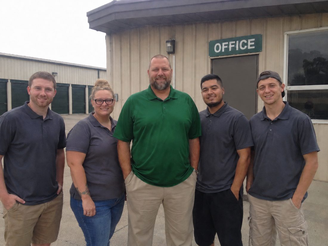 Pest control professionals in Hesperia, CA